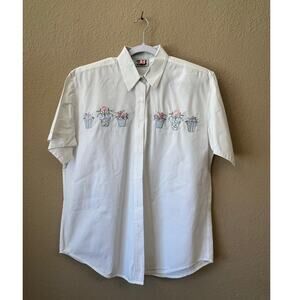Vintage 80s floral embroidered button down size M/L